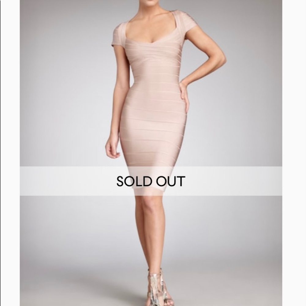 Herve Leger
Cap-Sleeve Bandage Dress, Bare